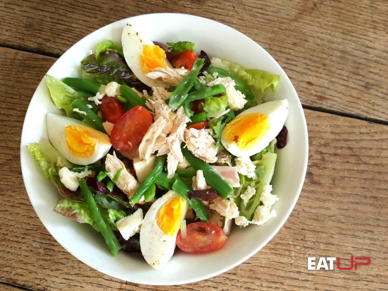 High-Protein Chicken & Mozzarella Caesar Salad Recipe